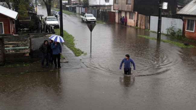 Lluvias causaron anegamientos en sectores cercanos a volcán Calbuco
