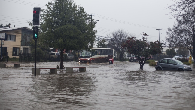 Más de 27 mil viviendas están sin energía eléctrica en Temuco por temporal