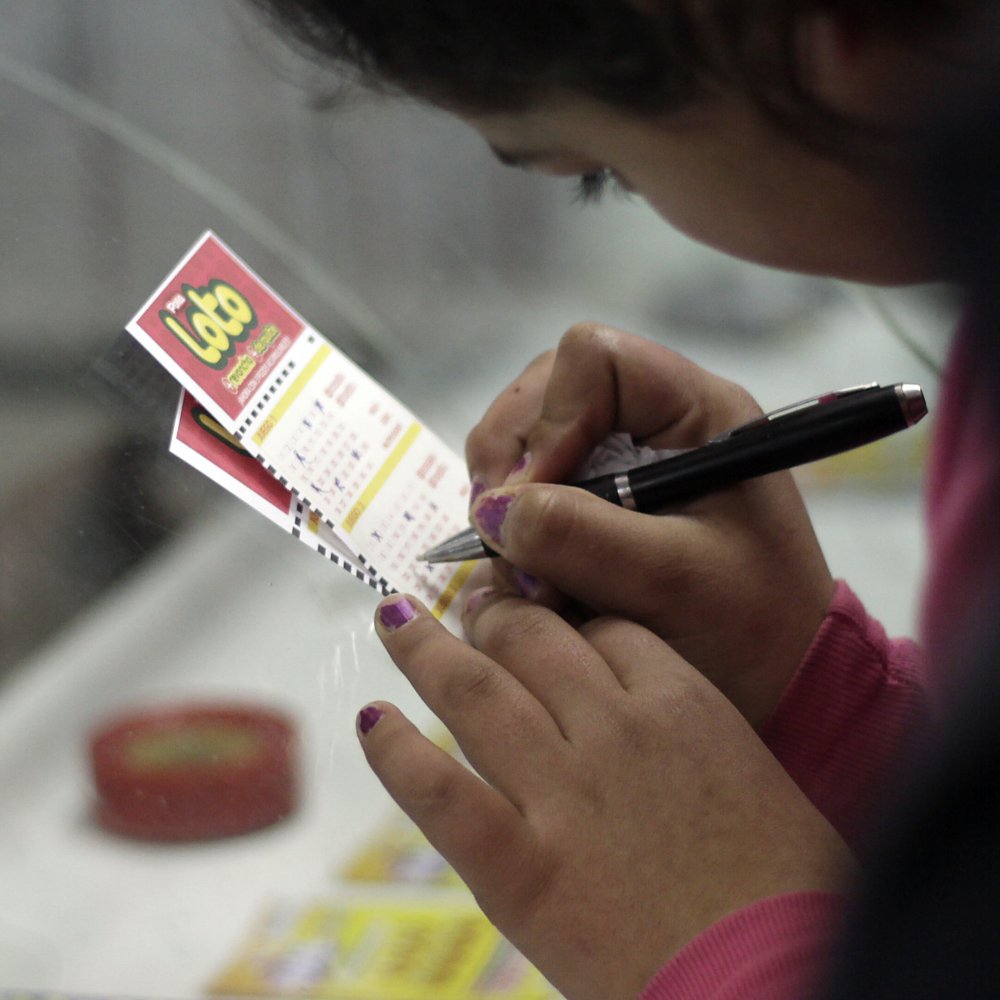 Expectación por Loto que este domingo sortea 4.500 millones de pesos