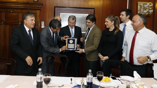 Renovación Nacional rindió homenaje a Felipe Bulnes