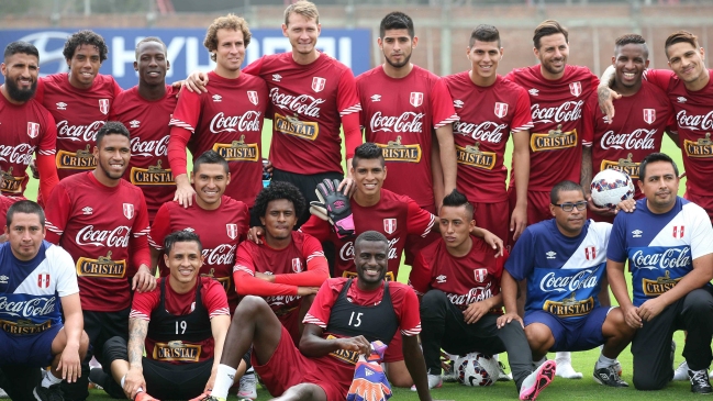 Perú ensayó alineación para su partido contra Brasil
