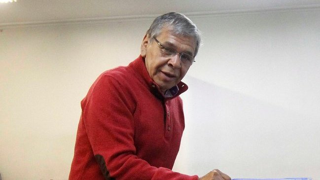 Alcalde Luis Plaza se abre a congelar su militancia en RN