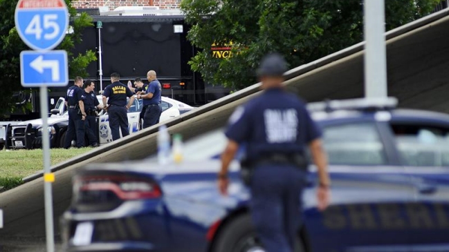 Dallas: Abaten a supuesto autor del tiroteo contra sede de policía