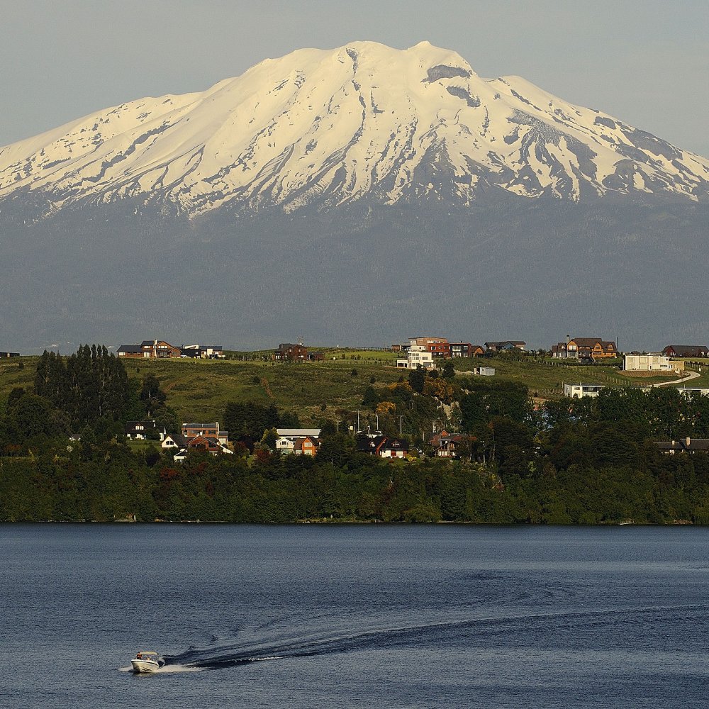 Un carabinero fue encontrado muerto al interior de su vehículo
