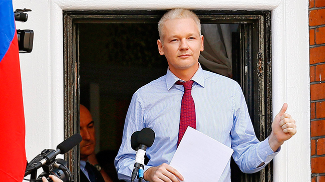 Fiscalía sueca pretende interrogar a Assange en las próximas semanas
