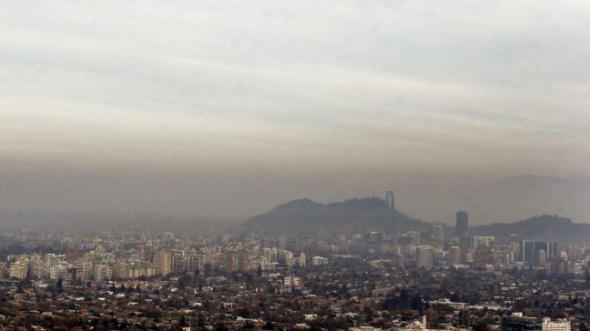 Intendencia decretó alerta ambiental para este miércoles en Santiago