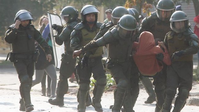 Lorena Fries aseguró que Carabineros han presentado denuncias ante el INDH