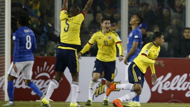 Colombia doblegó a un desconcertado Brasil y sigue con vida en la Copa América