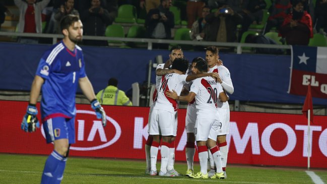 Perú venció a Venezuela y la lucha en el Grupo C quedó 