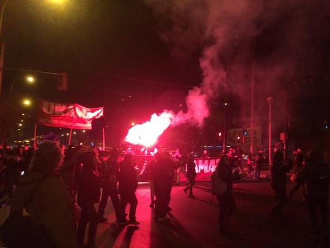 Organizaciones sociales y estudiantiles realizan jornada de protesta nacional