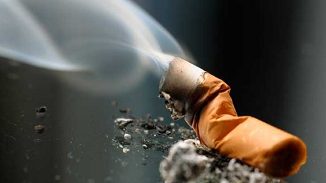 El polémico tratamiento con drogas psicodélicas para dejar de fumar