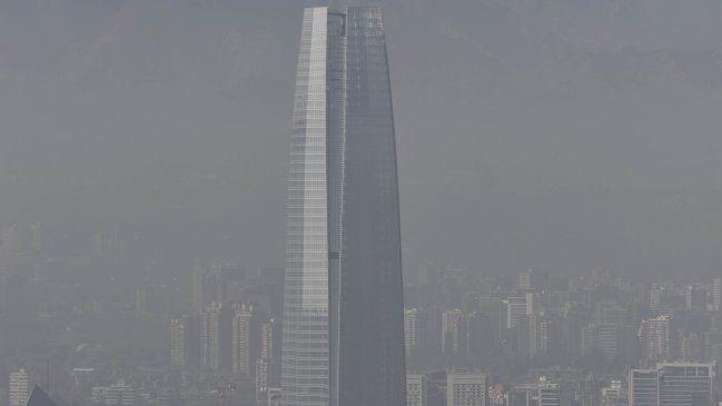 Intendente no descarta decretar emergencia ambiental este lunes