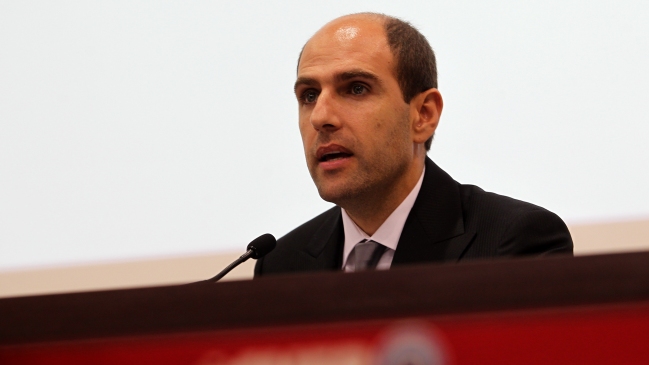 Sergio Jadue: Arturo Vidal donará sus premios a una fundación