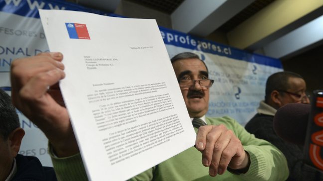 Colegio de Profesores valoró carta de ministro Eyzaguirre