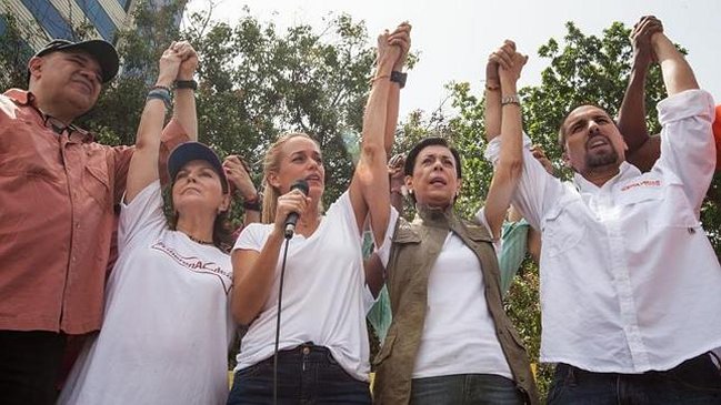 Oposición venezolana incluyó a 