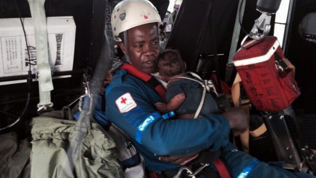 Colombia: Madre e hijo sobreviven cinco días en la selva tras accidente aéreo