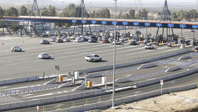 Más de 100 mil vehículos ya salieron de Santiago por el fin de semana largo