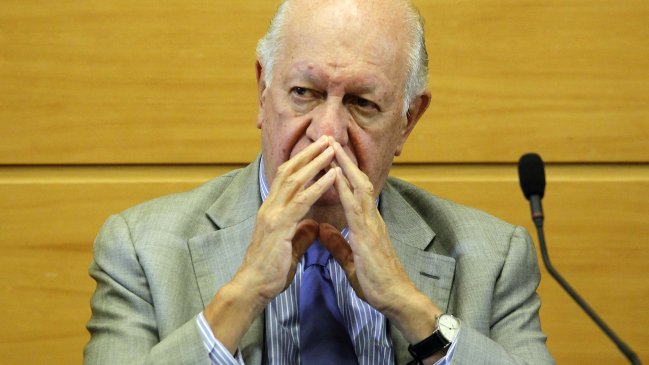 Ricardo Lagos: Hospitales deben extender su horario