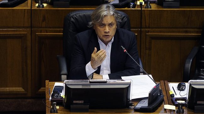 MAS solicita que senador Alejandro Navarro se disculpe con la Nueva Mayoría