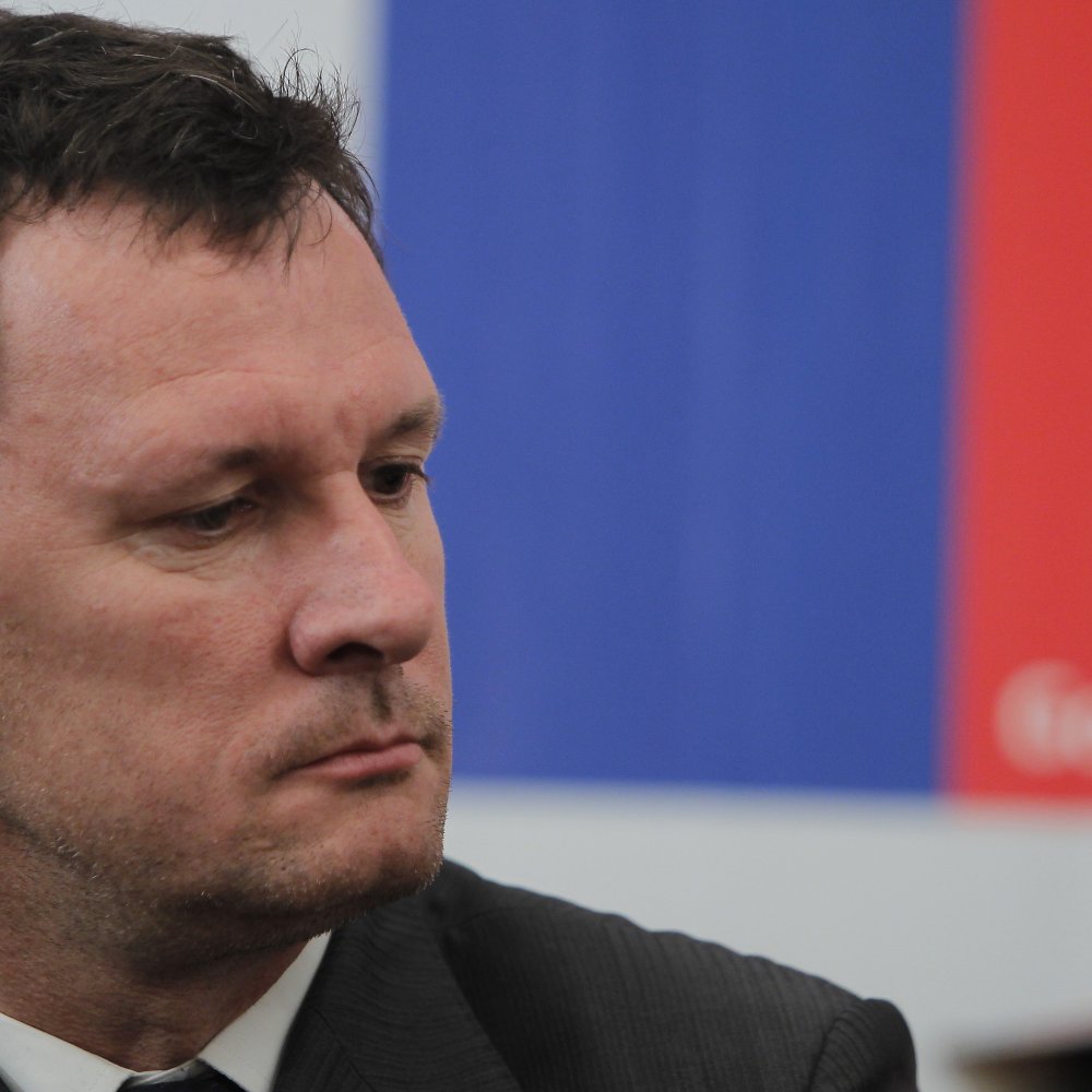 Economista: Compra de cartera del Banco Penta, en términos cuantitativos, no tiene relevancia