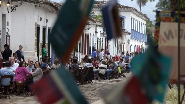 La biblioteca digital se abre paso en la mayor feria literaria de Brasil