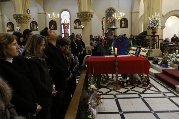 Figuras políticas destacaron cualidades humanas de Arturo Longton en su despedida