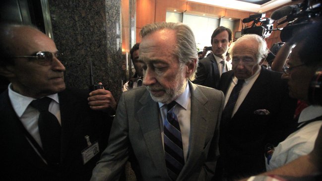 Este lunes formalizan a Jovino Novoa y Alberto Cardemil