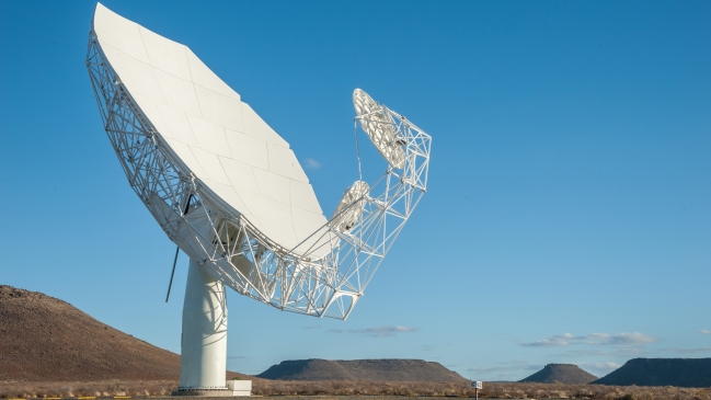 Detectan una señal de una galaxia emitida hace 5.000 millones de años