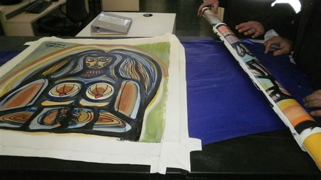 Evitan salida ilegal de Argentina de tres pinturas de uruguayo Páez Vilaró