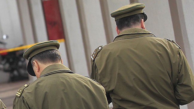 Gobierno se abre a apoyar el control de identidad preventivo por Carabineros