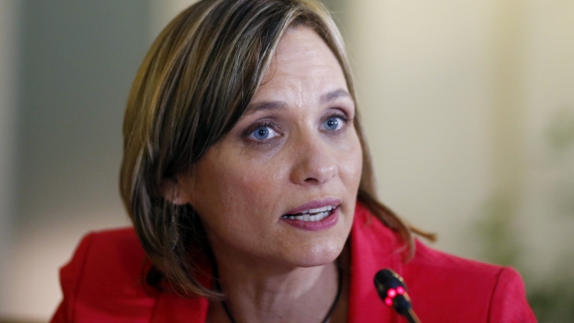 Senadora DC tras postergarse votación sobre aborto: Nos tomamos en serio esta discusión