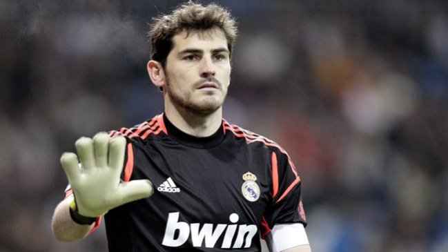 Medio español insiste en la partida de Iker Casillas a Porto