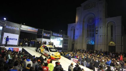 Este viernes fue largada protocolar de la tercera fecha del Rally Mobil