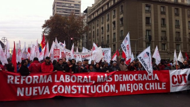 CUT compromete colaboración con reformas pero aclara que no seguirán esperando
