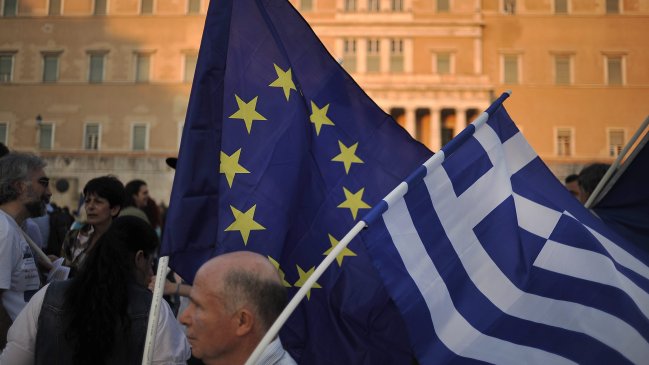 Cumbre plena de la Unión Europea sobre Grecia fue cancelada