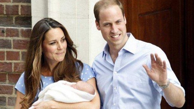 El príncipe William debuta este lunes como piloto de ambulancias aéreas