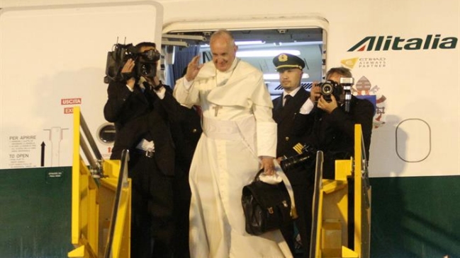 Francisco se despidió de Paraguay y finalizó gira por América Latina