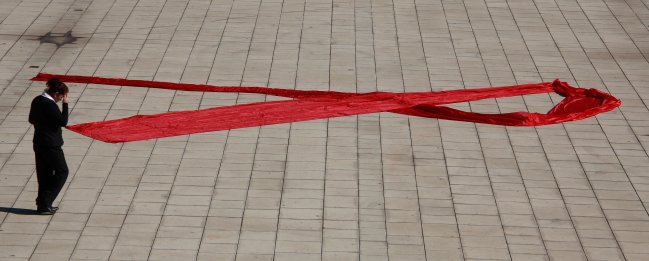 Paraguay registra tres casos nuevos de VIH por día