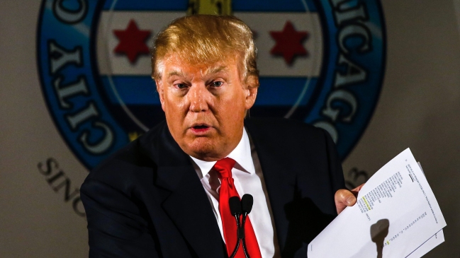 Donald Trump declaró fortuna de 10 mil millones de dólares