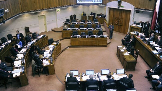 Prosecretario del Senado descartó irregularidades por 