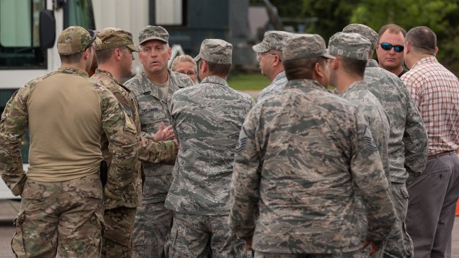 Tiroteo en Estados Unidos dejó al menos cuatro soldados muertos