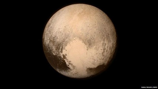Por qué la visita de New Horizons a Plutón dejó maravillados a los científicos