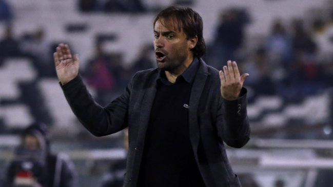 José Luis Sierra alabó el buen encuentro que tuvieron Suazo y Paredes ante Concepción