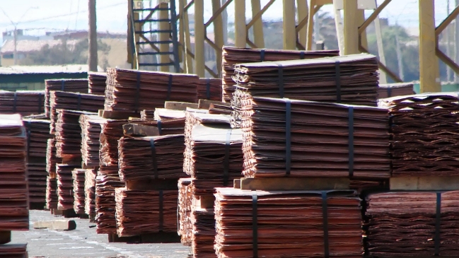 Precio del cobre cayó ante temores del mercado por China