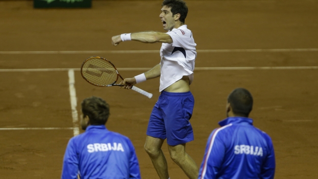 Argentina supera a Serbia con la solidez de Mayer y remontada épica de Delbonis