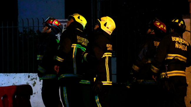 Choque entre bus del Transantiago y un vehículo dejó tres lesionados
