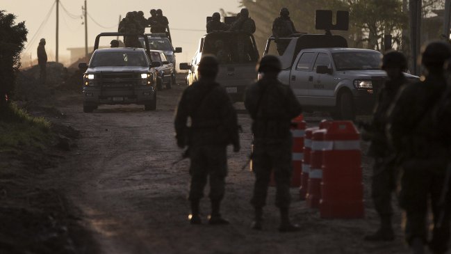 Un niño y dos adultos resultaron heridos al estallar una granada en Colombia