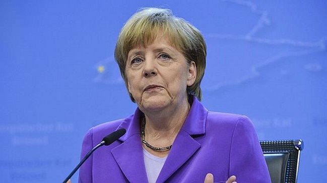 Angela Merkel defendió su respuesta a joven refugiada palestina