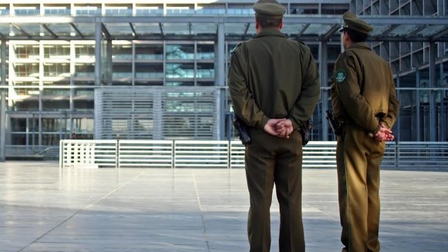 Carabineros no descarta que funcionarios dados de baja hayan participado en robo