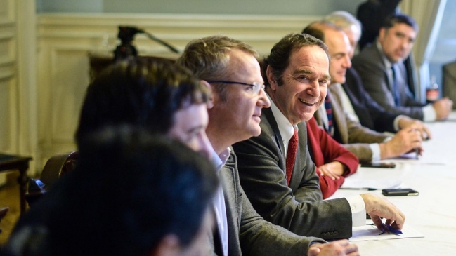 El nuevo referente de oposición sostuvo un encuentro con jefes de bancadas